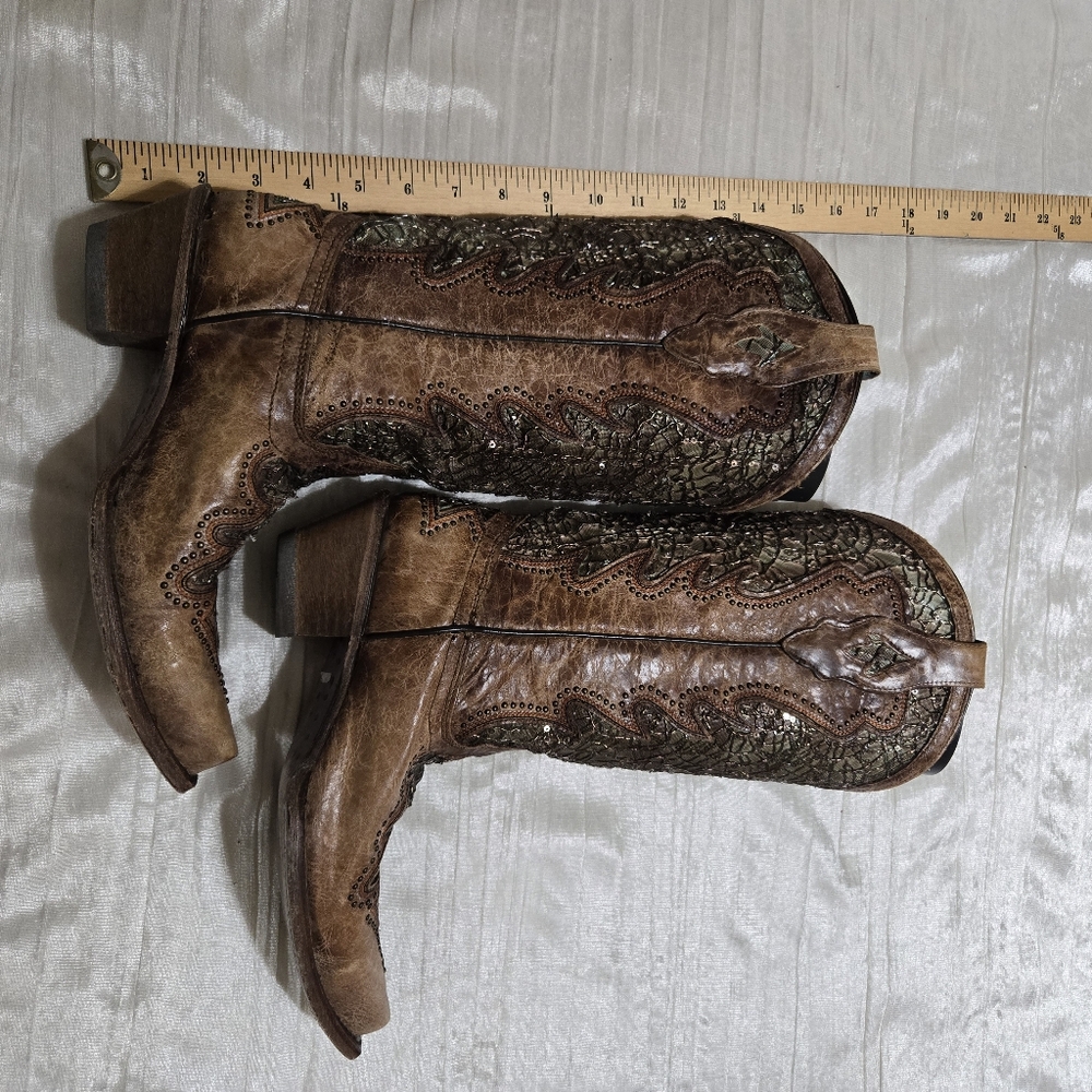 Boots By Corral Size 8 EUC!!! - Picture 5 of 13